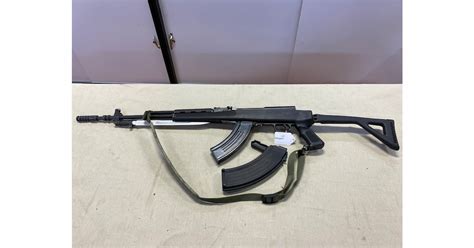 Sks ba zn dadash - The SKS rifle is a Soviet-designed semi-automatic carbine that entered widespread service in the late 1940s. It was produced by several nations and saw extensive combat use in Vietnam, where it was prized for its durability, accuracy, and firepower. Although it has been replaced by more modern firearms in most militaries, the SKS remains ... 
